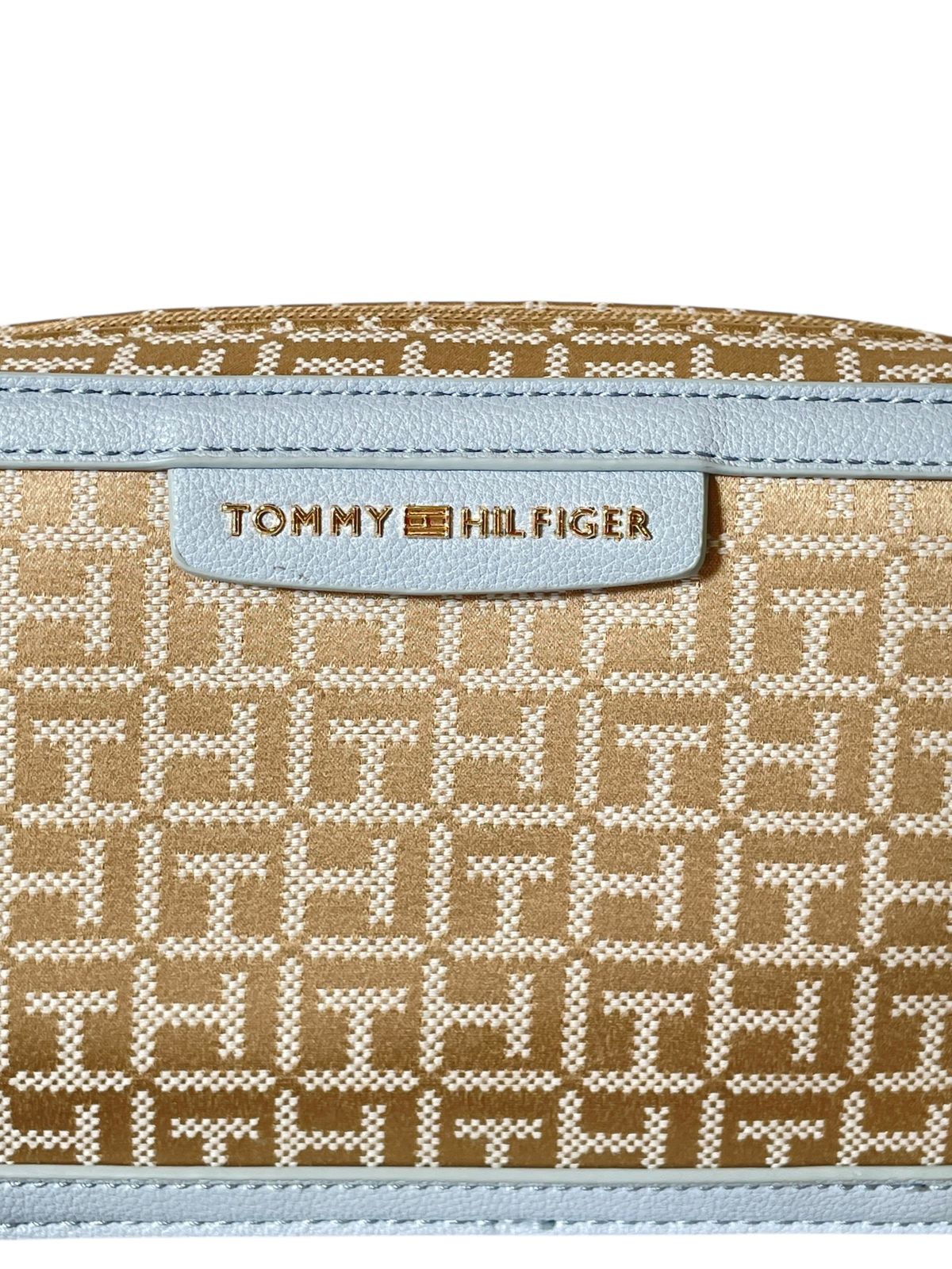 Bolsa Tommy Hilfiger Monograma Azul Claro con Dorado y Beige | Crossbody