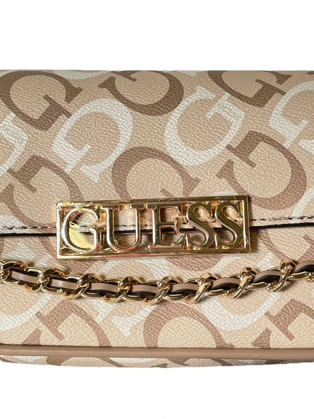 Bolsa Guess "G Chain Chic" | Colores Rosa Claro y Beige